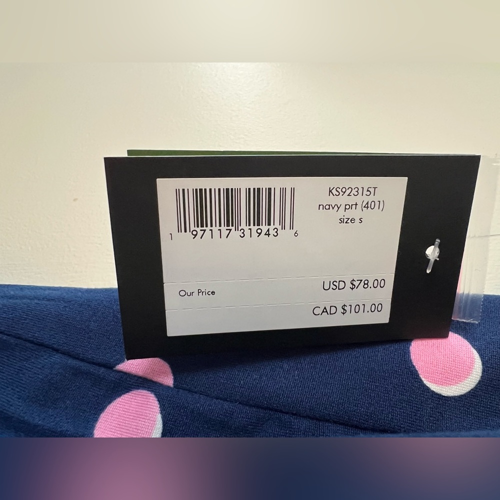 Kate Spade Notch Collar Short Sleeve Capri Length Navy Pink Dot Pajama Set - Picture 6 of 8